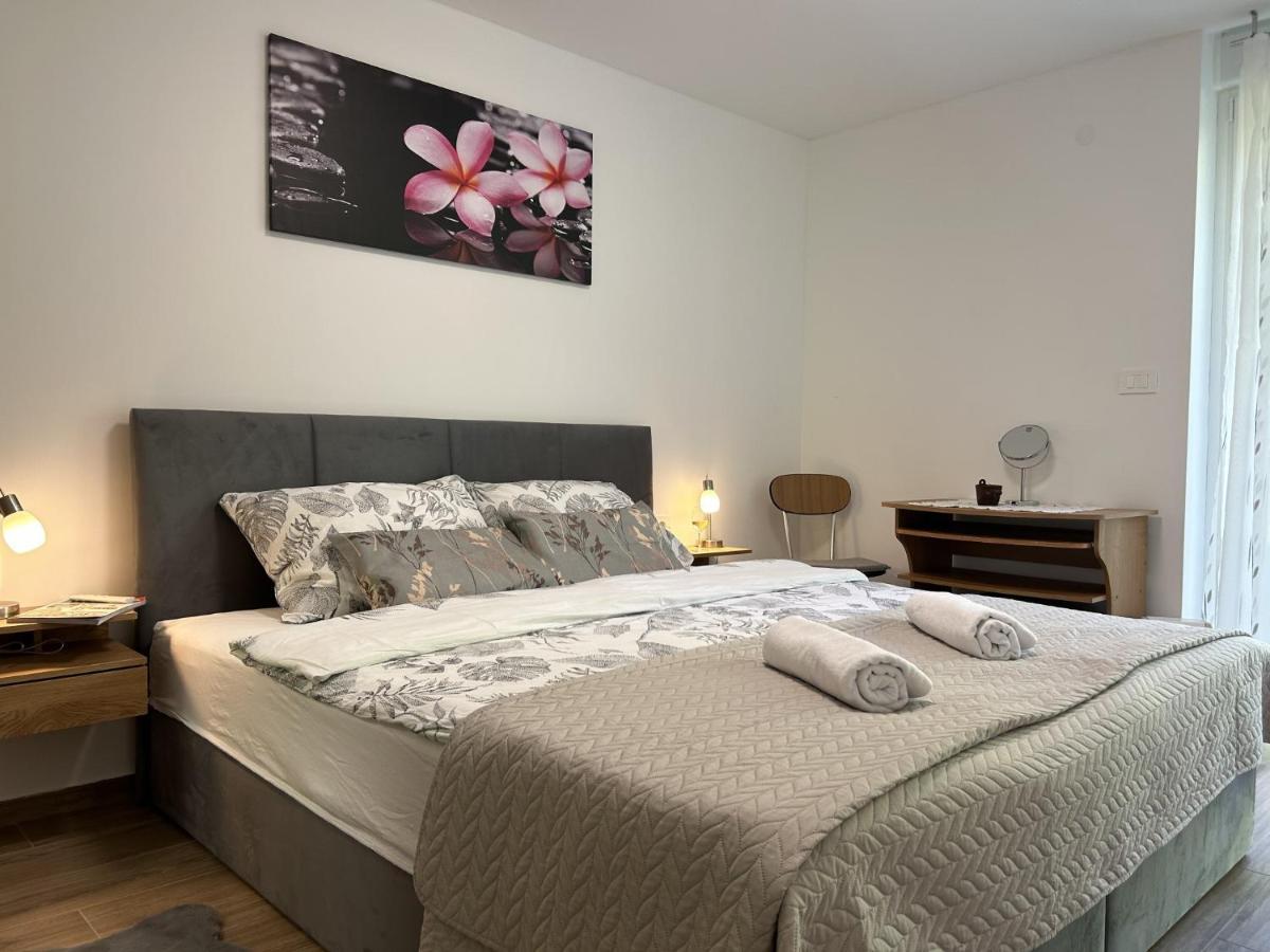 לובראן Apartment Toni מראה חיצוני תמונה